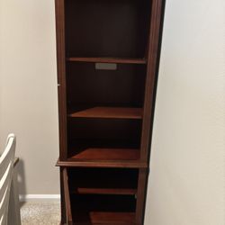 Tv Stand / Entertainment Center 