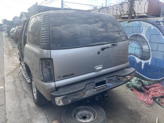 Chevy Truck / Tailgate