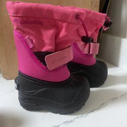 Columbia Kids Powderbug Plus II Waterproof Snow Boots - Size 4 - Pink/Black