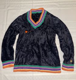 Colorful Rub Fuzzy V-Neck Sweater