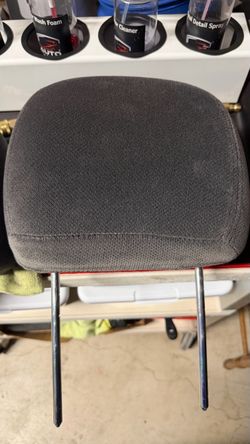 99-06 GM truck/suv headrests