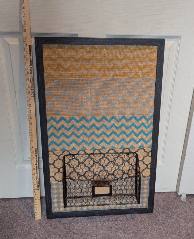 Wall Organizer Board with Extra Basket