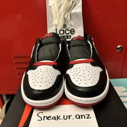 Jordan 1 retro Low OG Black Toe 2023  Size 8M/9.5W