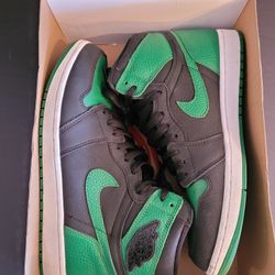 Jordan 1 Pine Green Size 11