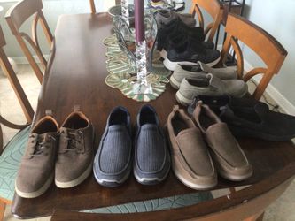 Sketchers Men’s Shoes 9 Pair, Some Never Worn.