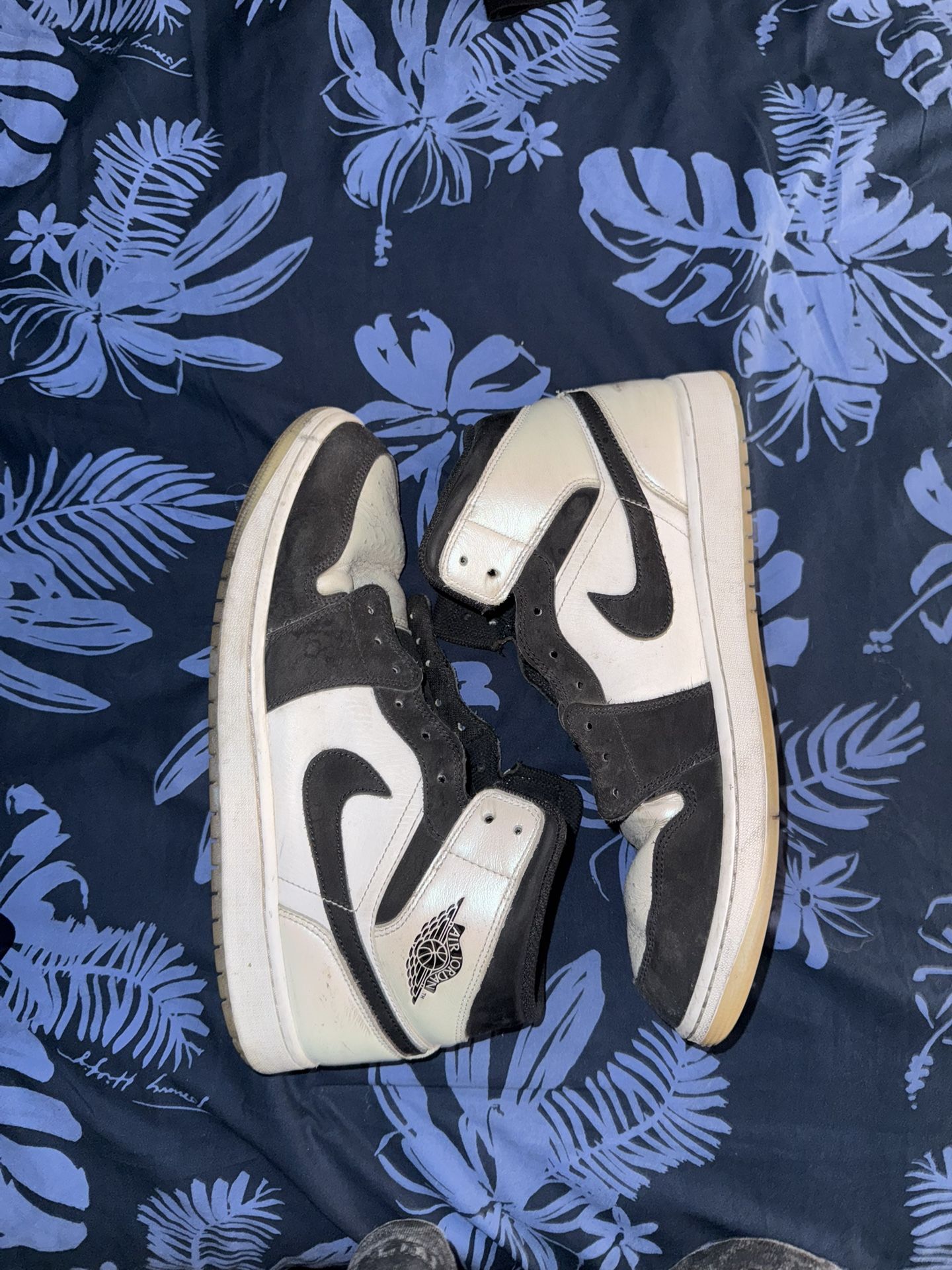 Jordan 1s Diamond Size 13