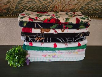 12 Kitchen Towels