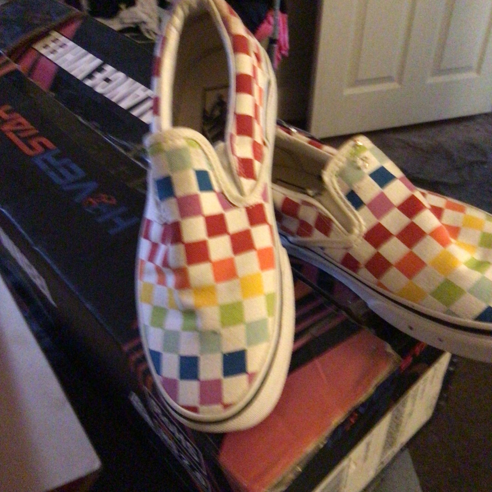 Girls Vans
