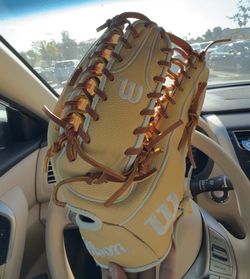 Wilson A2000 Baseball Glove