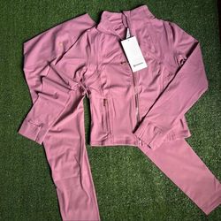 Lululemon women set