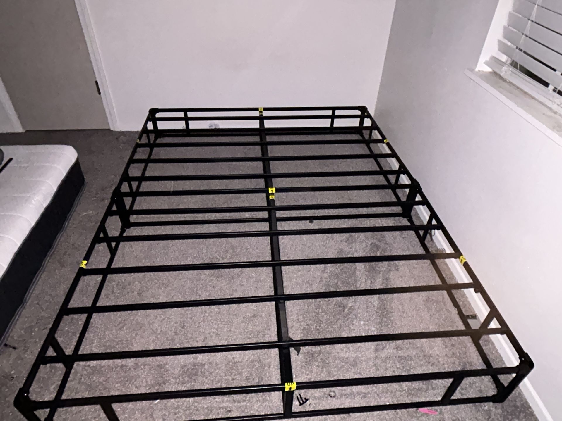 Queen Size Metal Bed Frame