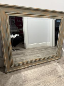 Mirror 