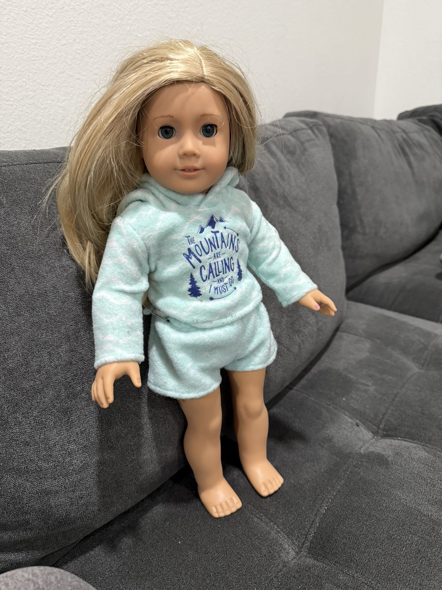 American Girl Doll - Blonde Hair, Blue Eyes, Great Condition