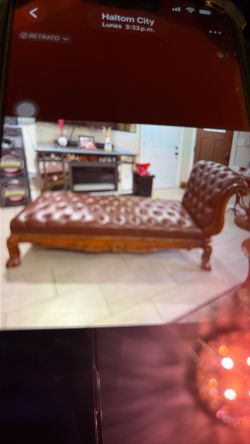 Living room in very good condition 350.00 por los dos