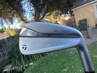 TaylorMade P790 (2021)