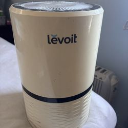 Levoit Compact HEPA Air Purifier LV-H132
