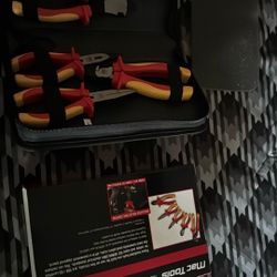 MAC TOOLS 5 PIECE universal insulated Pliers, Tool Set…… New In The Box…..$140