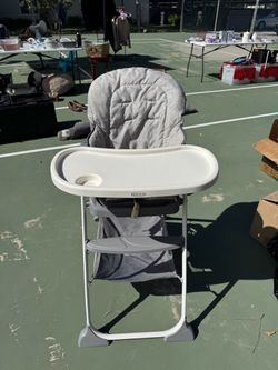 Graco Baby High Chair with Tray