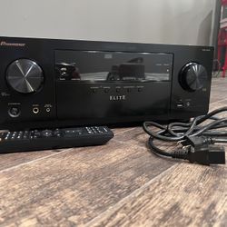 Pioneer ELITE AV Receiver - VSX-LX101 