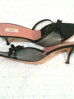 Prada heels Sz 8 Sz 38.5