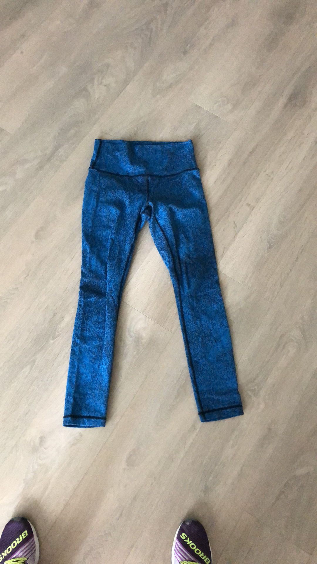 Lululemon blue/black leggings