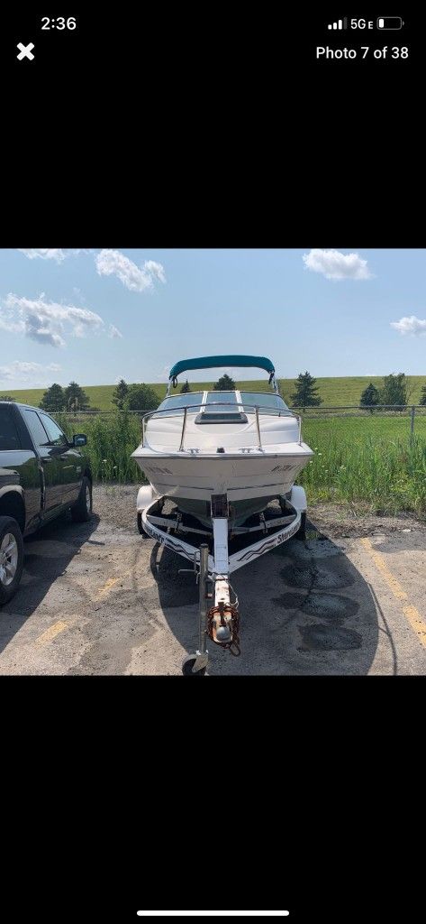 2000 Bayliner Capri