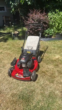 Toro self-propelled mower