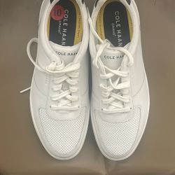 COLE HAAN GRAND WHITE SIZE 10