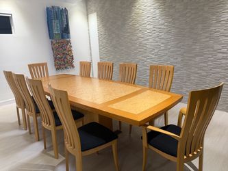 Beautiful Wood Dining Set by El Dorado — Dining room table + 10 chairs