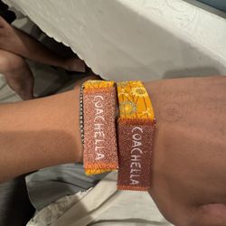 SELLING (2) SUNDAY PORTION OF COACHELLA WEEKEND 1
