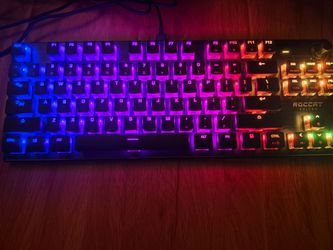 Gaming Keyboard (Razer, Roccat, Asus)
