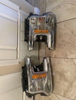 Ford F150 factory headlights
