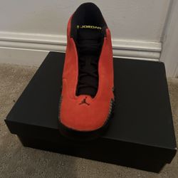 Jordan 14 Retro "Ferrari" Size 5.5 