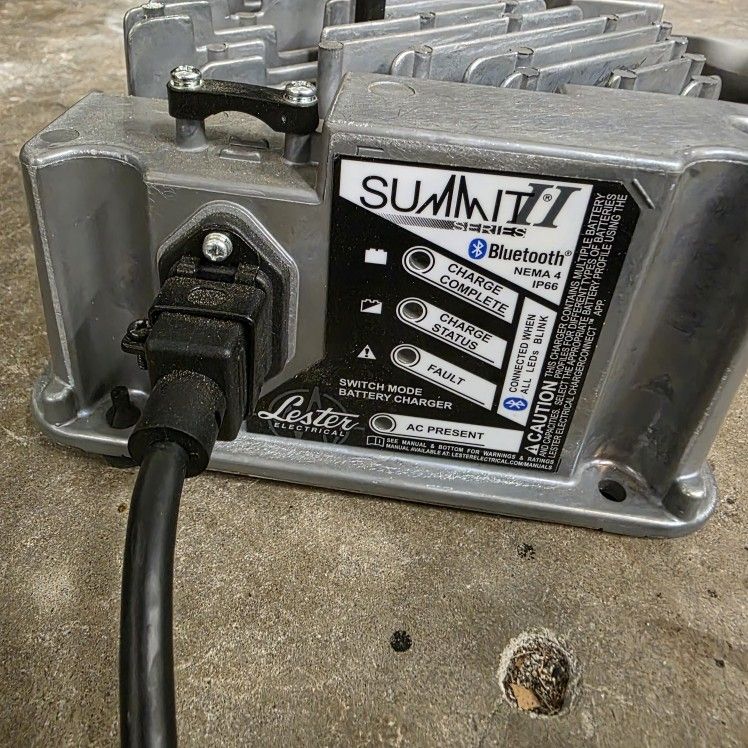 Lester Summit 2 36-48v Golf Cart Charger