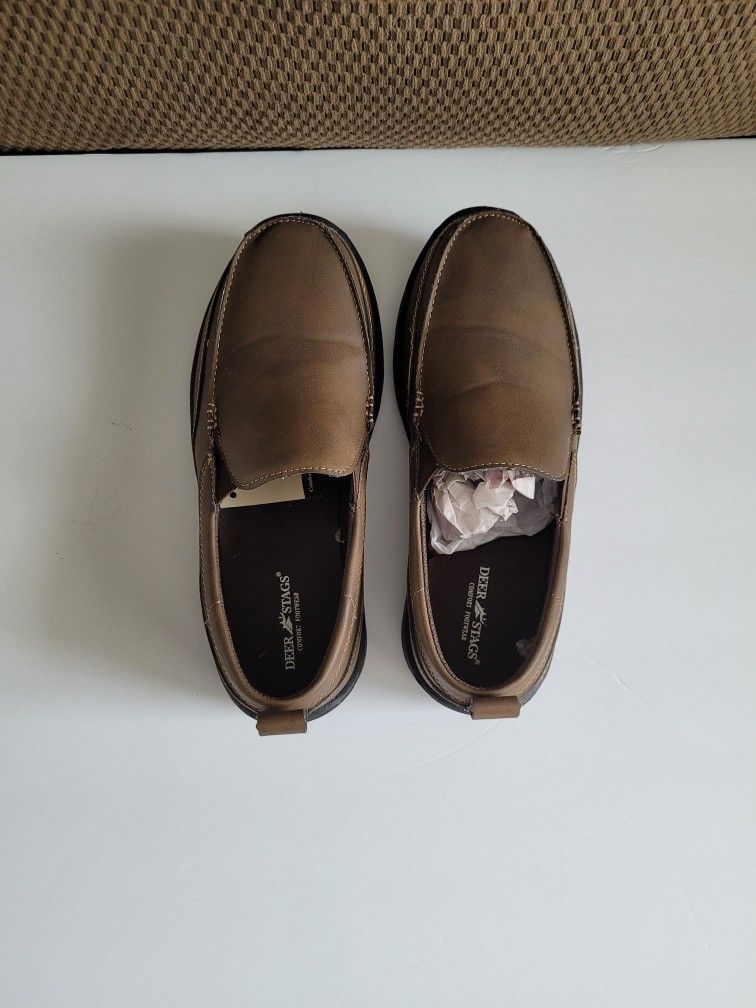Men's Shoes "NEW" Sz 7 $10