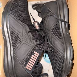 the PUMA Enzo Knit NM Women's sneakers in black. 