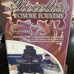 CHOCOLATE FOUNTAIN NEW MINI CHOCOLATE FONDUE FOUNTAIN
