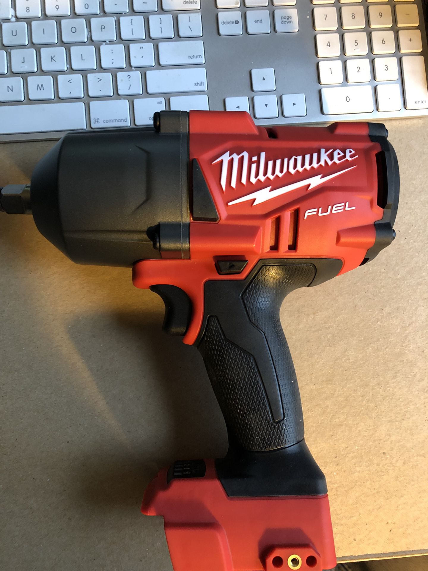 Milwaukee 2767-20 fuel 1/2” impact wrench M-18 new(tool only)
