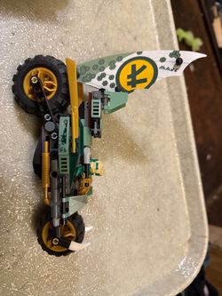 Lego ninjago motorcycle with mini figure