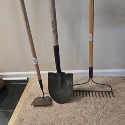Tools Shovel Hoe And Rake