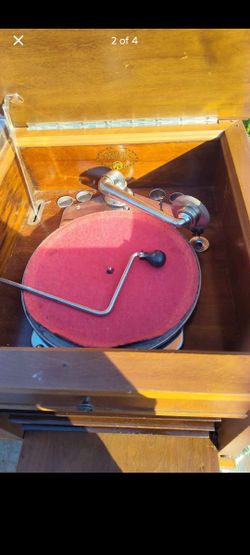 Columbia Granola Record Player 