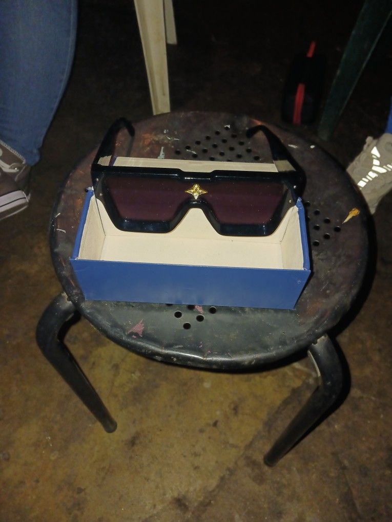 Louis Vuitton Z1547E Sunglasses
