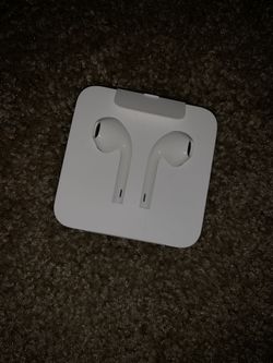Apple headphones