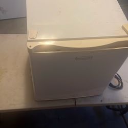 Mini Fridge