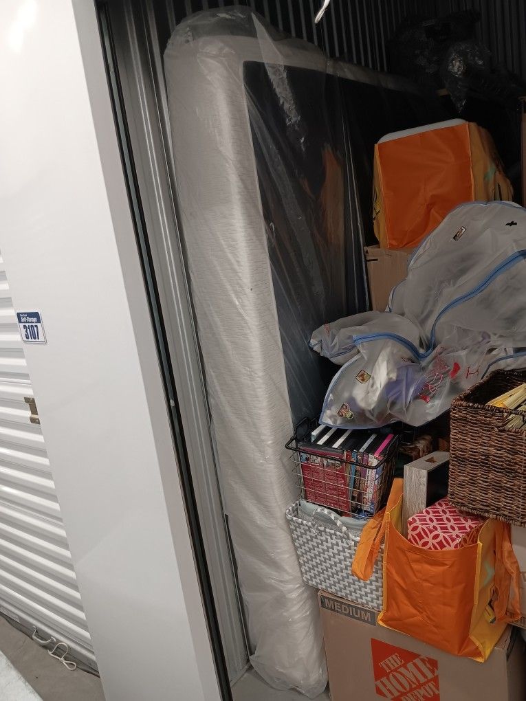 Queen Memory Foam Mattress