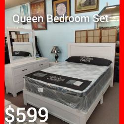 🤓 Queen Bedroom Set 