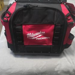 mochila Milwaukee la mas nueva 
