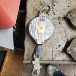 Ultra Lok  Self Retracting Lifeline 20ft