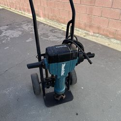 Makita HM1810 jackhammer demolition breaker hammer excellent condition with dolly and bits