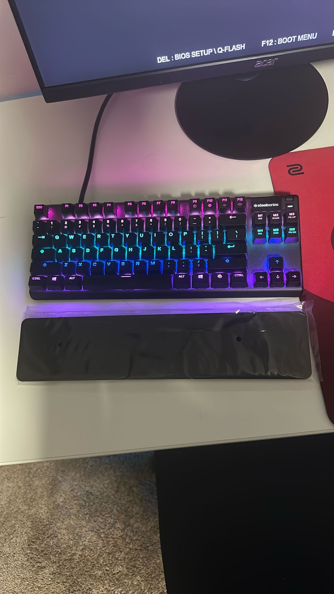 Steelseries Apex 7 TKL Gaming Keyboard (like new)